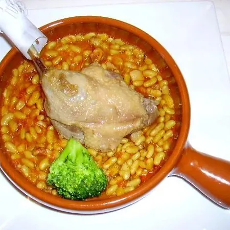ホテル La Pierre Lys