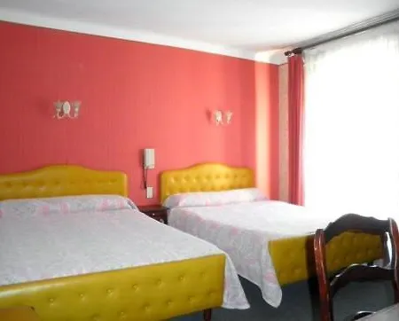 La Pierre Lys Hotel